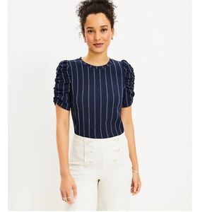 jacquard cinched sleeve top navy